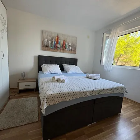 Rotim, Mljet, Sutmiholjska